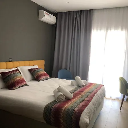 Metropolitan Complex Suite Faliro Piräus Exterior foto